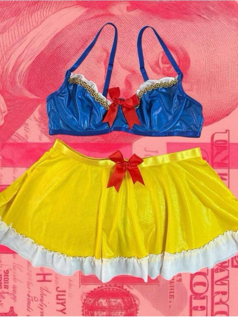 sexy snow white two piece halloween costume set bra + mini skirt